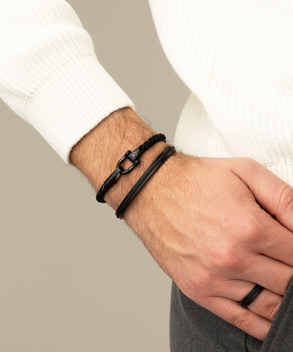 Lobster Larry Black | Black