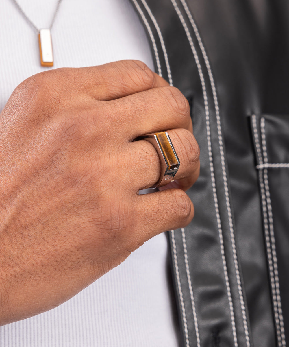 Signet Ring 7mm Tiger Eye | Silver – Pig & Hen